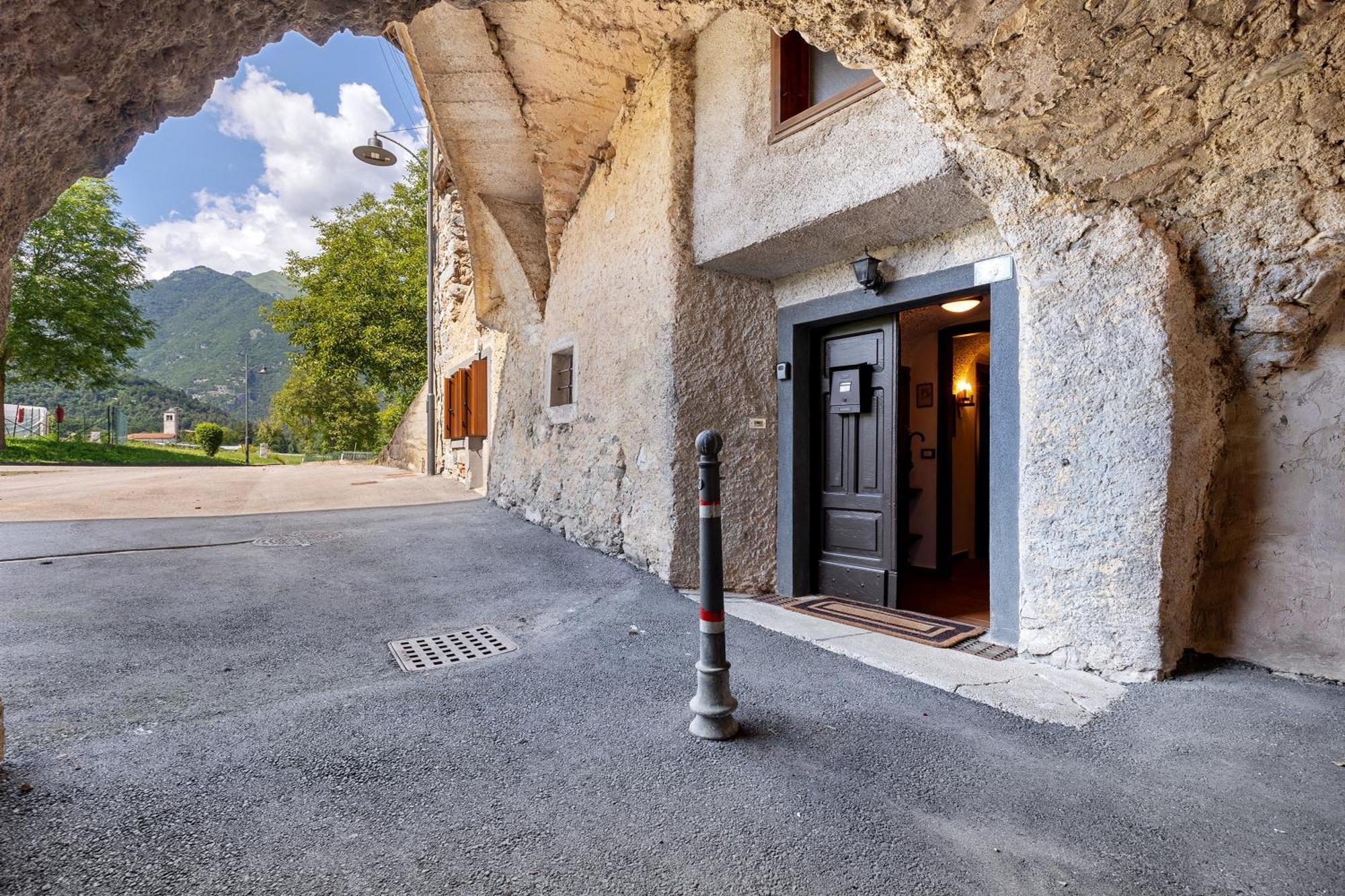 Antico Casolare Di Alice Villa Cares Buitenkant foto